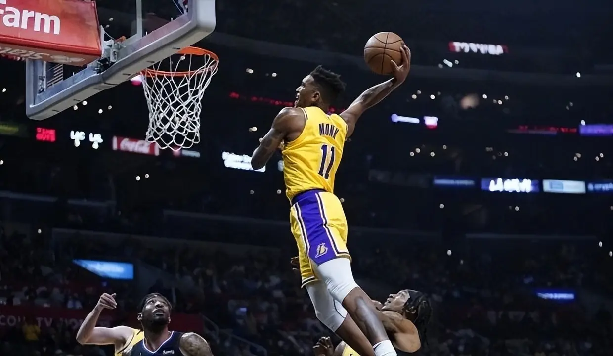 个篮板和, 的球员, 差别单打 个篮板和, 的球员, 差别单打